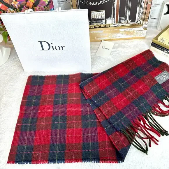 Christian Dior Red Cashmaire 100% acrylic Plaid Scarf GREAT GIFT IDEA! - Picture 6 of 8